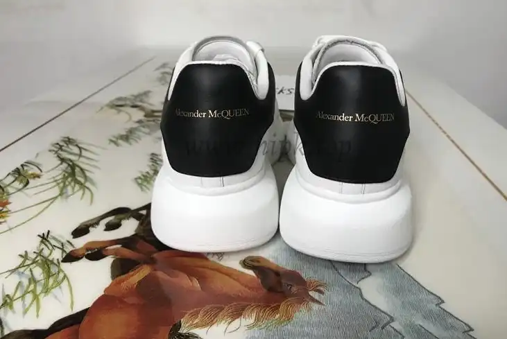 PK GOD Alxnder MC McQueen White smooth calf leather toe black leather heelbest version ready to ship