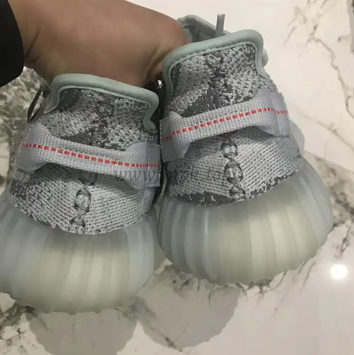 PK God Yeezy 350 V2 blue tint WITH REAL PREMEKNIT FROM HUAYIYI WHICH OFFER PRIMEKNIT TO ADIDAS DIRECTLY