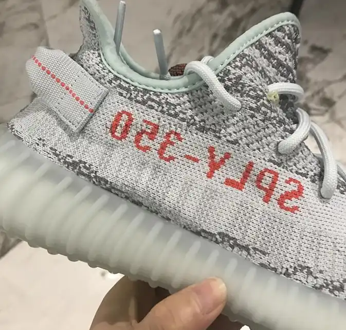 PK God Yeezy 350 V2 blue tint WITH REAL PREMEKNIT FROM HUAYIYI WHICH OFFER PRIMEKNIT TO ADIDAS DIRECTLY