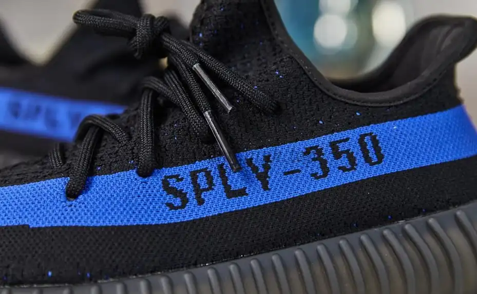 PK God adidas Yeezy Boost 350 V2 dazzling blue Retail materials ready to ship