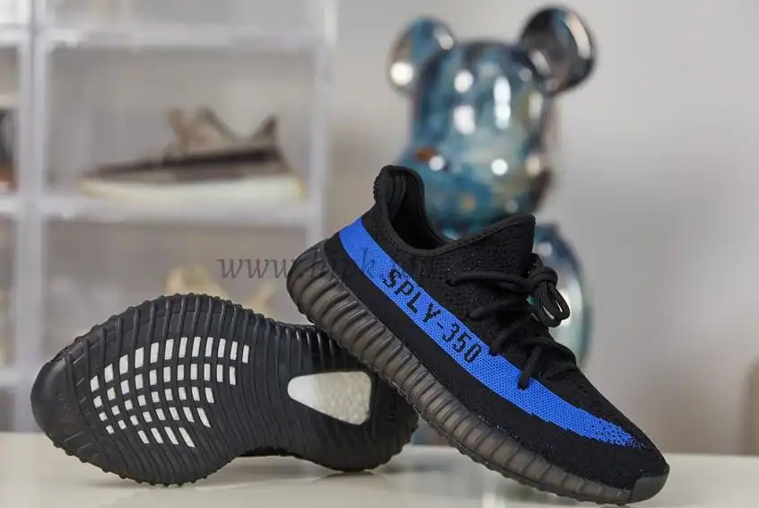 PK God adidas Yeezy Boost 350 V2 dazzling blue Retail materials ready to ship