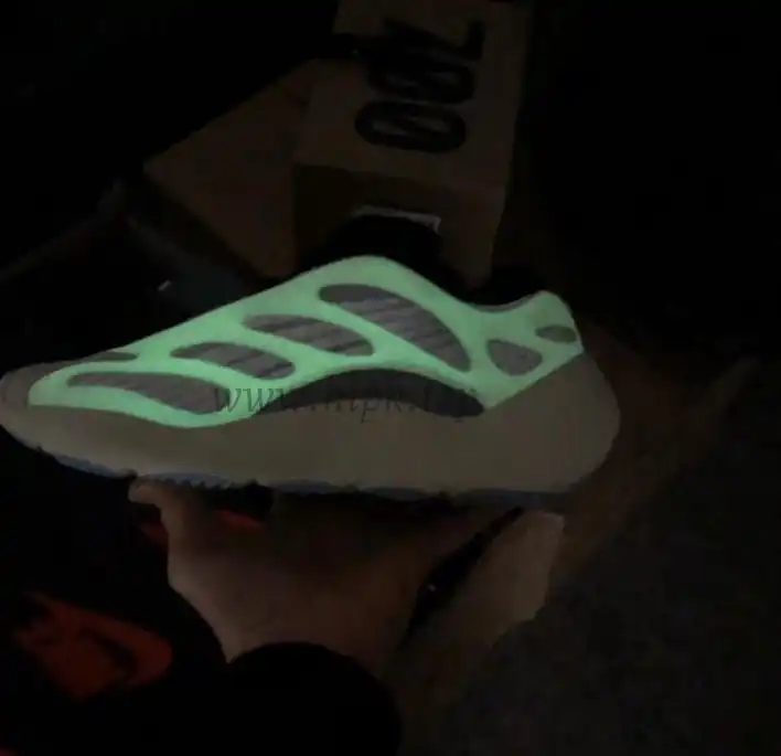 Pk God exclusive yeezy 700 V3 Azael retail materials ready to ship