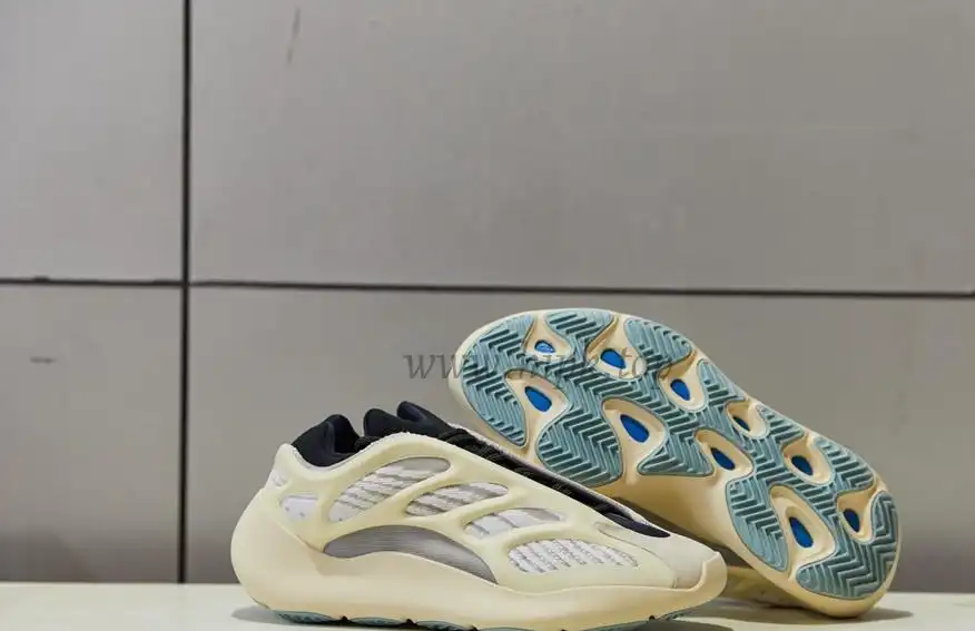 Pk God exclusive yeezy 700 V3 Azael retail materials ready to ship