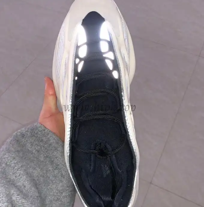 Pk God exclusive yeezy 700 V3 Azael retail materials ready to ship