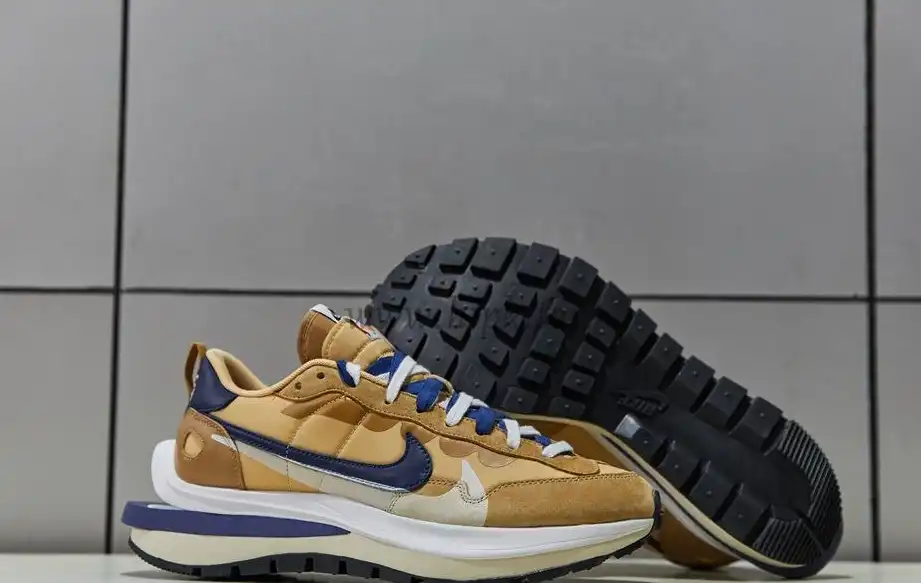 PK GOD Nike Vaporwaffle sacai Sesame Blue Void retail materials ready to ship