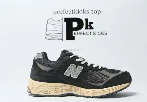 PK GOD New Balance 2002R Black Dark Grey RETAIL MATERIALS READY TO SHIP