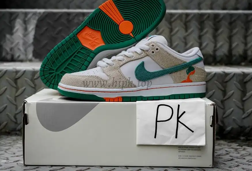 PK Jarritos X dunk SB low phantom and Malachite preorder ready on June 5th