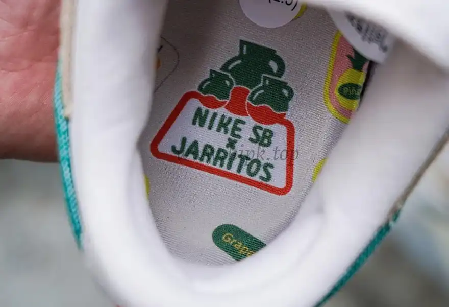 PK Jarritos X dunk SB low phantom and Malachite preorder ready on June 5th