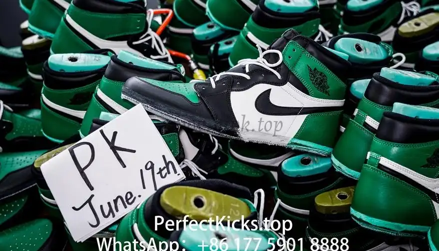 PK GOD Jordan 1 Retro High Pine Green RETAIL MATERIALS READY TO SHIP