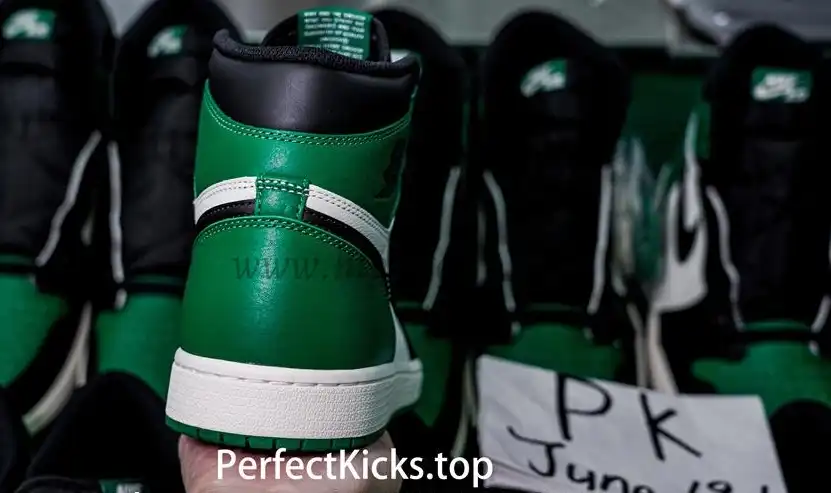 PK GOD Jordan 1 Retro High Pine Green RETAIL MATERIALS READY TO SHIP