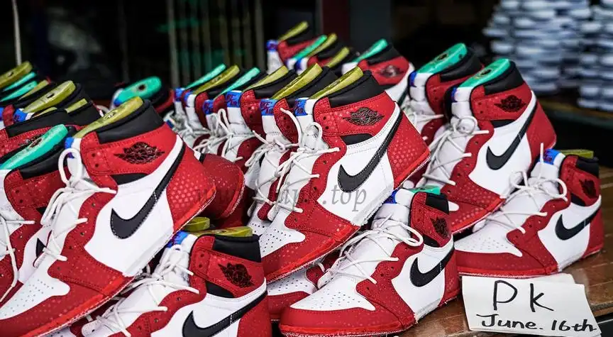 Jordan 1 Retro High Spider Man Origin Story RETAIL MATERIALS READY TO SHIP