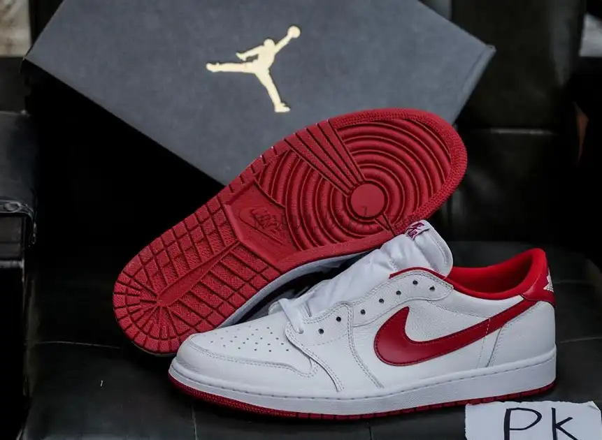 PK GOD Jordan 1 Retro LowWhite Varsity Red RETAIL MATERIALS READY TO SHIP