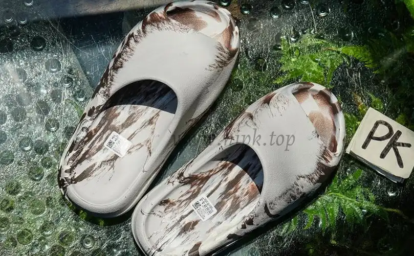 PK GOD Yeezy Slides ‘Enflame Oil’ RETAIL MATERIALS READY TO SHIP