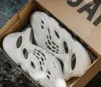 PK God retail materials ready to ship Adidas Yeezy Foam RNNR Ararat