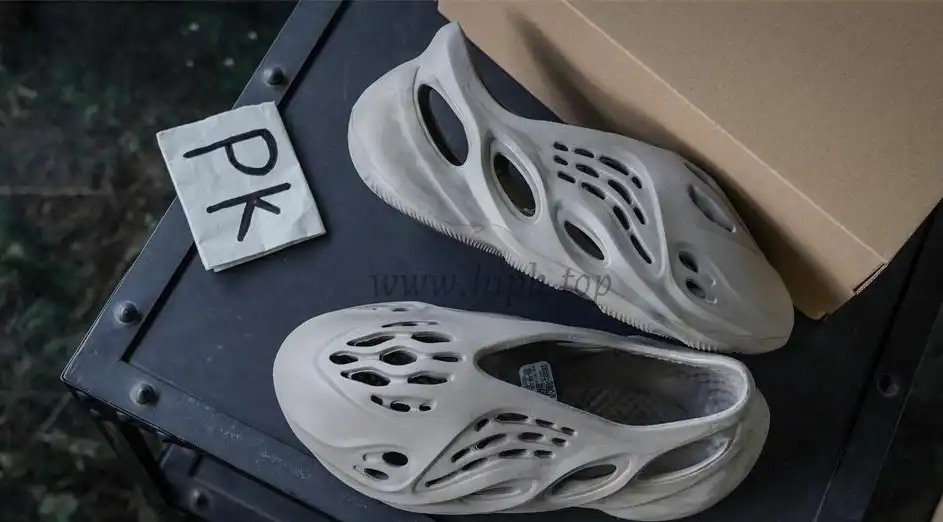 PK GOD adidas Yeezy Foam RNNR Stone Sage RETAIL MATERIALS READY TO SHIP