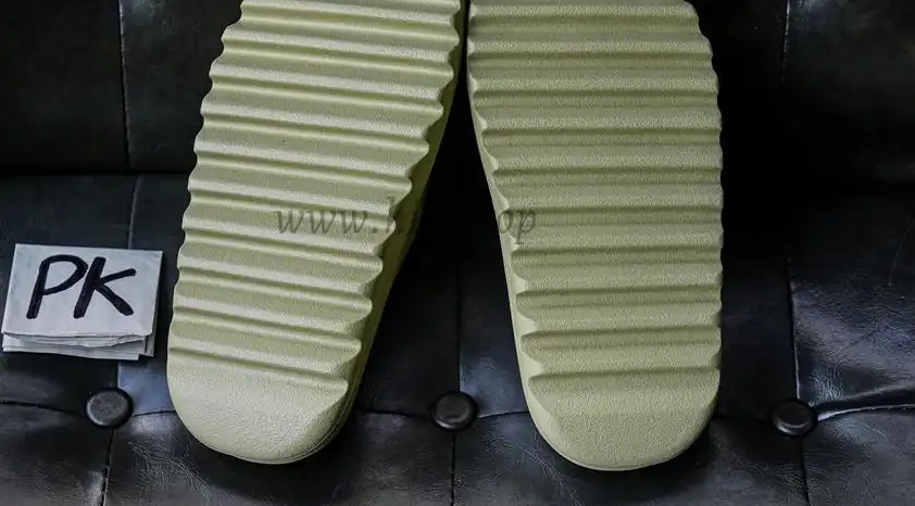 PK GOD adidas Yeezy Slide Resin RETAIL MATERIALS READY TO SHIP