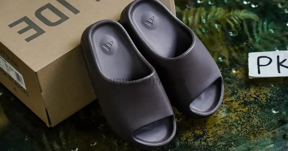 PK GOD adidas Yeezy Slide Soot RETAIL MATERIALS READY TO SHIP