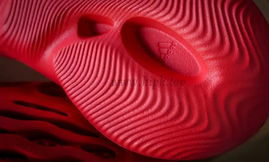 PK GOD idas Yeezy Foam RNNR Vermillion RETAIL MATERIALS READY TO SHIP