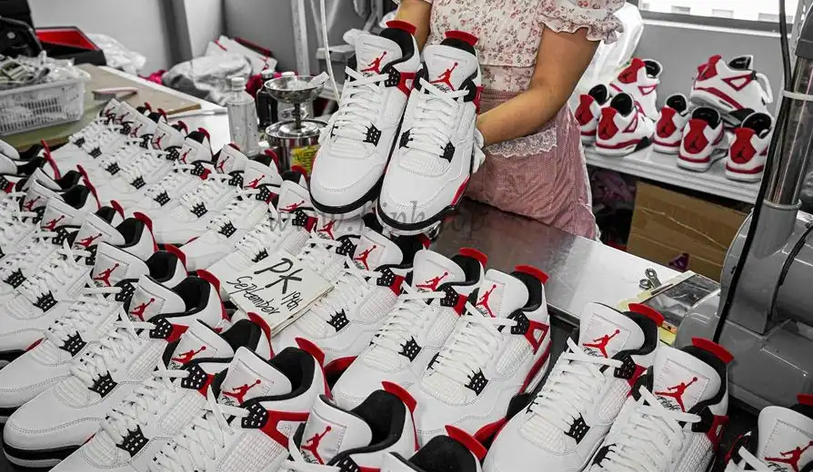 PK GOD Jordan 4 Retro Red Cement RETAIL MATERIALS READY TO SHIP