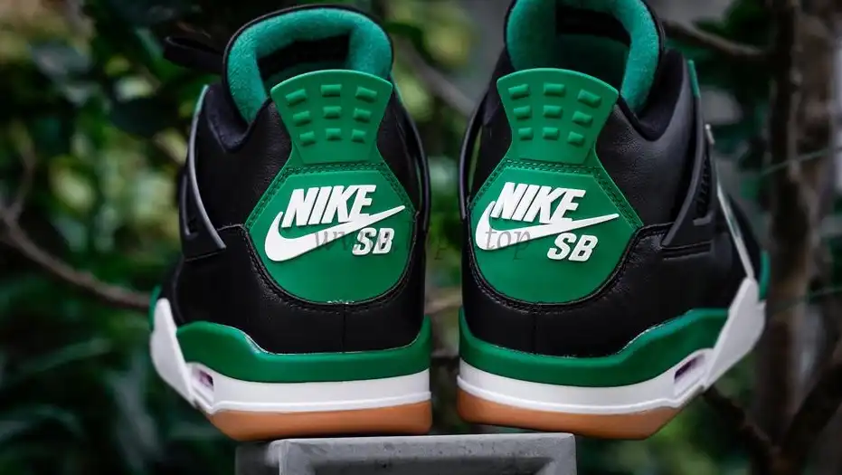 PK GOD Jordan 4 Retro SB Black Green RETAIL MATERIALS READY TO SHIP