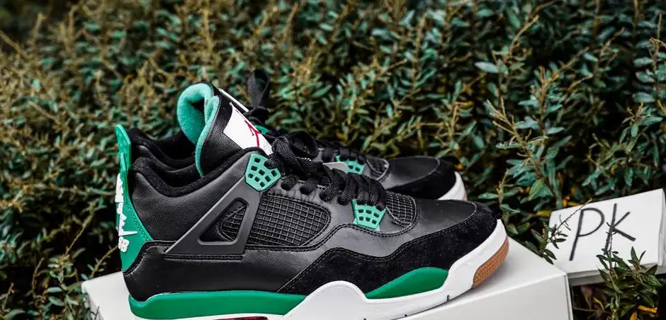 PK GOD Jordan 4 Retro SB Black Green RETAIL MATERIALS READY TO SHIP