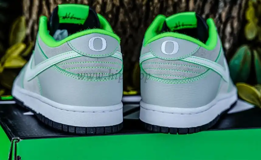 PK GOD Nike Dunk Low University of Oregon PE RETAIL MATERIALS READY TO SHIP