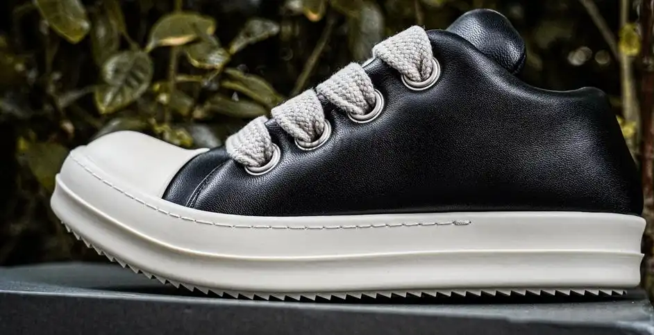 PK GOD Rick Owens Jumbo Lace Padded Sneaks Low Black Milk RETAIL MATERIALS READY TO SHIP