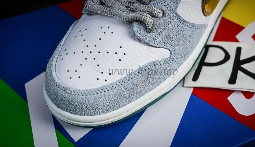 PK God Nike Sb dunk low X Sean Cliver holiday special retail materials ready to ship