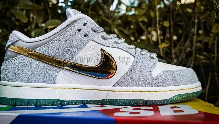 PK God Nike Sb dunk low X Sean Cliver holiday special retail materials ready to ship