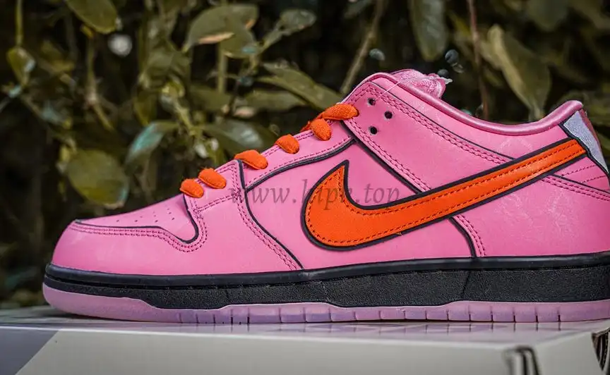 PK GOD The Powerpuff Girls x Nike Dunk SB Low Pink RETAIL MATERIALS READY TO SHIP