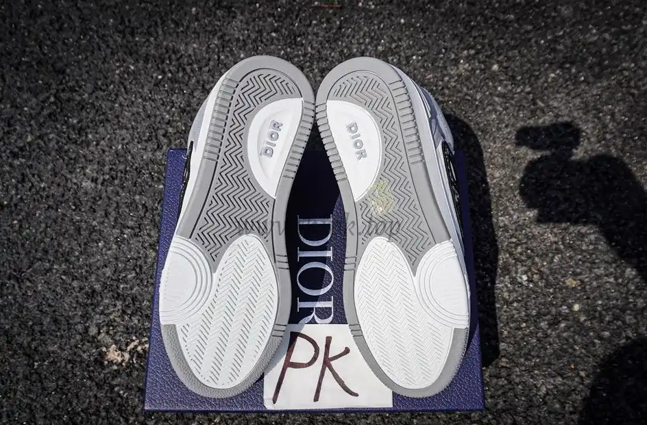 PK GOD Dior B57 MID-TOP SNEAKER White and Grey RETAIL MATERIALS READY TO SHIP