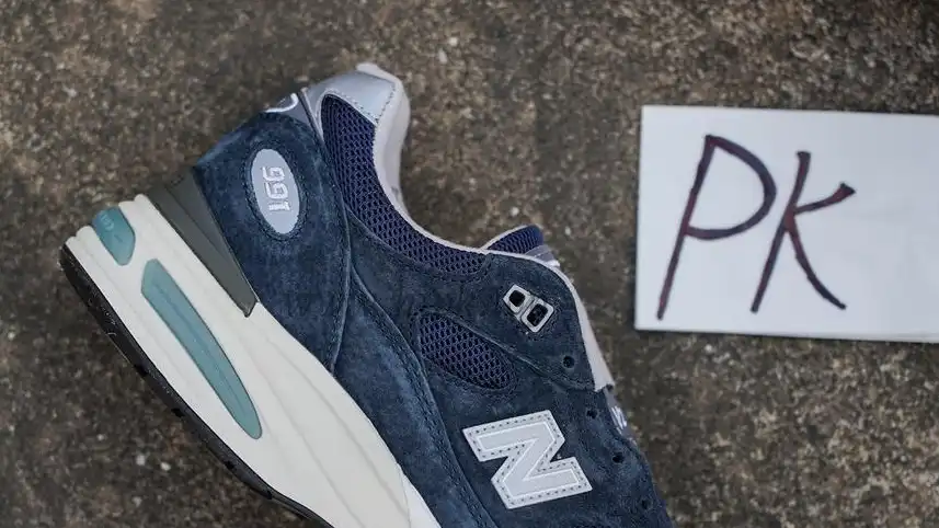 PK GOD New Balance 991v2 Made in UK Dark Navy RETAIL MATERIALS READY TO SHIP