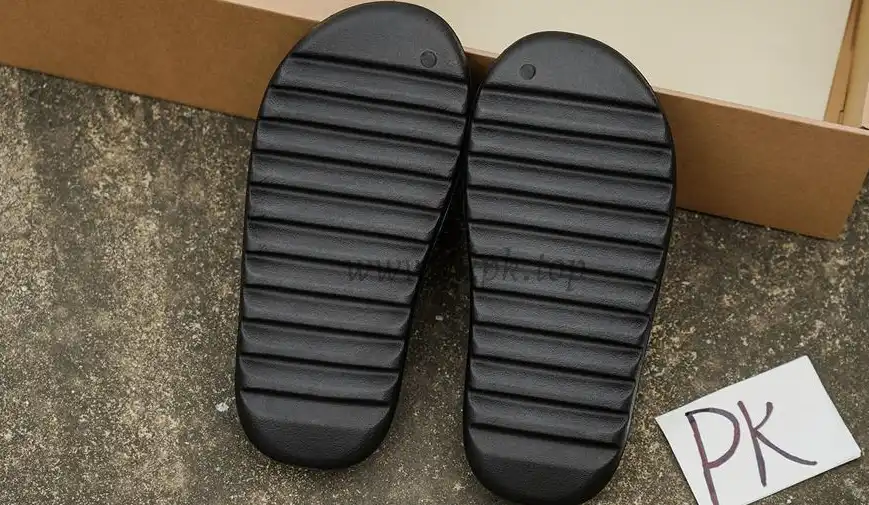 PK GOD adidas Yeezy Slide Onyx RETAIL MATERIALS READY TO SHIP