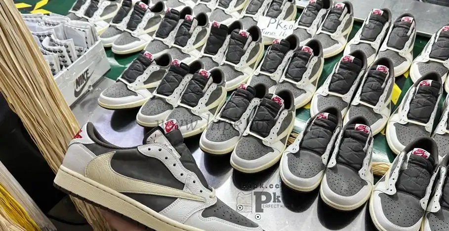 PK 5.0 Jordan 1 Retro Low OG SP Travis Scott Reverse Mocha RETAIL MATERIALS READY TO SHIP