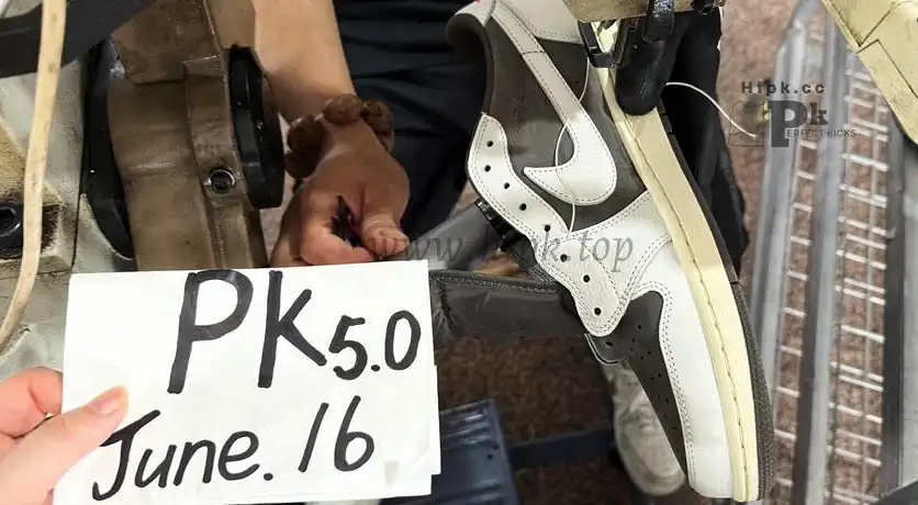 PK 5.0 Jordan 1 Retro Low OG SP Travis Scott Reverse Mocha RETAIL MATERIALS READY TO SHIP