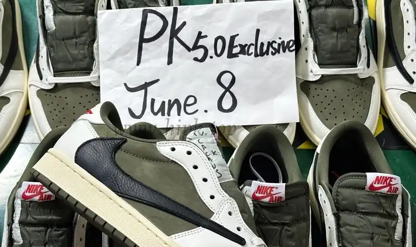 PK5.0 JORDAN 1 RETRO LOW Medium Olive TRAVIS SCOTT NEUTRAL OLIVE RETAIL MATERIALS READY TO SHIP