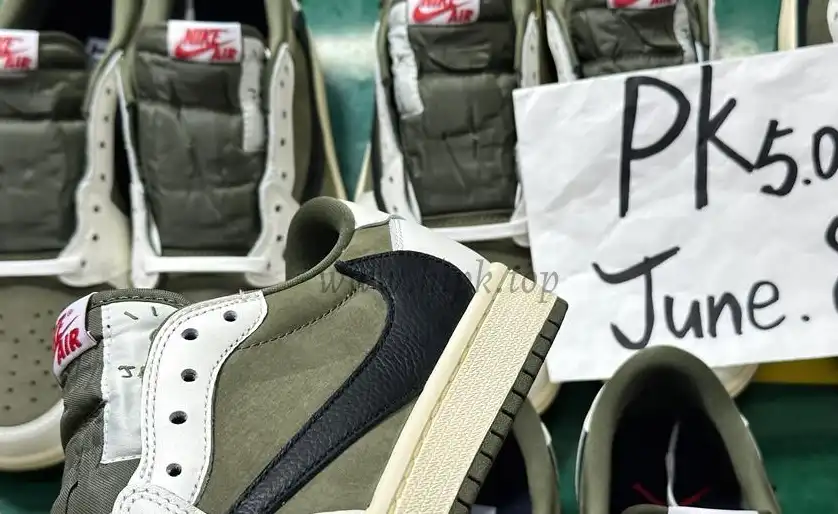 PK5.0 JORDAN 1 RETRO LOW Medium Olive TRAVIS SCOTT NEUTRAL OLIVE RETAIL MATERIALS READY TO SHIP