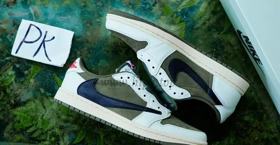 PK5.0 JORDAN 1 RETRO LOW Medium Olive TRAVIS SCOTT NEUTRAL OLIVE RETAIL MATERIALS READY TO SHIP