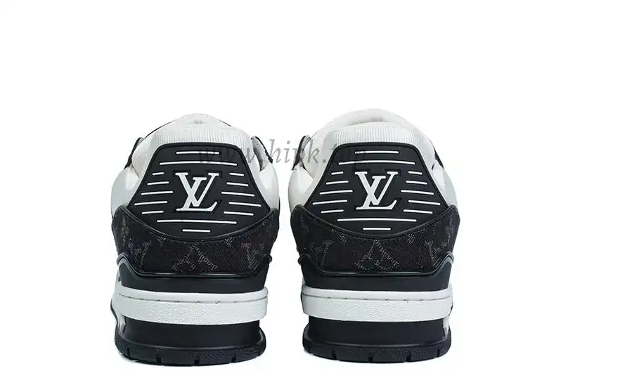 PK god Louis Vuitton LV Trainer White Black retail materials ready to ship