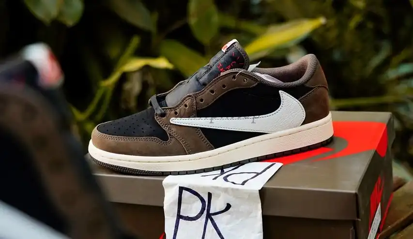 PK 5.0 TRAVIS SCOTT X AJ1 LOW WITH RETAIL MATERIALS READY TO SHIP