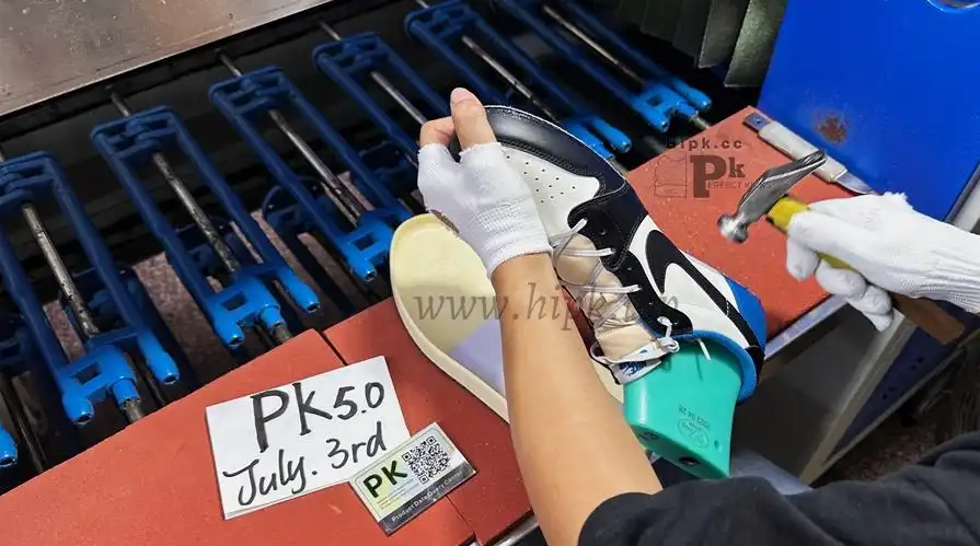 PK 5.0 TRAVIS SCOTT X FRAGEMENT X AIR JORDAN 1 LOW OG RETAIL MATERIALS READY TO SHIP