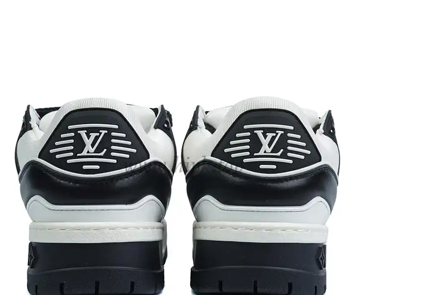 PK God Louis Vuitton Trainer Maxi White Black RETAIL MATERIALS READY TO SHIP