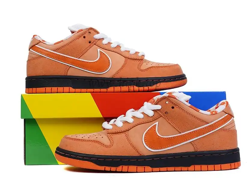 PK GOD NIKE SB DUNK LOW CONCEPTS ORANGE LOBSTER RETAIL MATERIALS READY TO SHIP