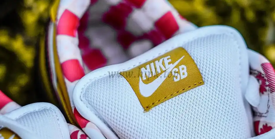 PK GOD Nike SB Dunk Low Yellow Lobster RETAIL MATERIALS READY TO SHIP