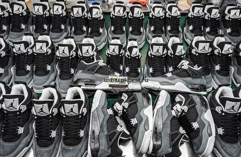 PK GOD Air Jordan 4 Retro Fear RETAIL MATERIALS READY TO SHIP