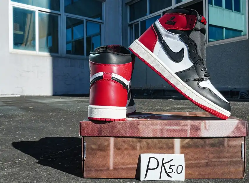 PK5.0 Jordan Air Jordan 1 “Black Toe Reimagined” White black red RETAIL MATERIALS READY TO SHIP