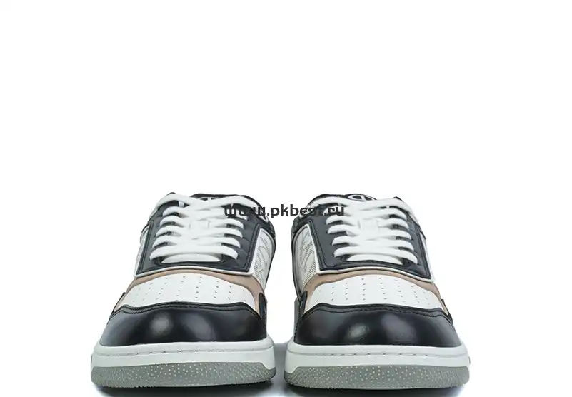 PK GOD D1or B27 Low Black and white