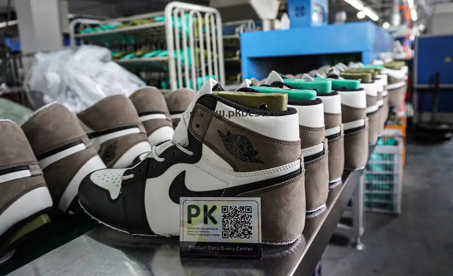 PK 5.0 Air jordan 1 High OG “Dark Mocha”retail materials ready to ship