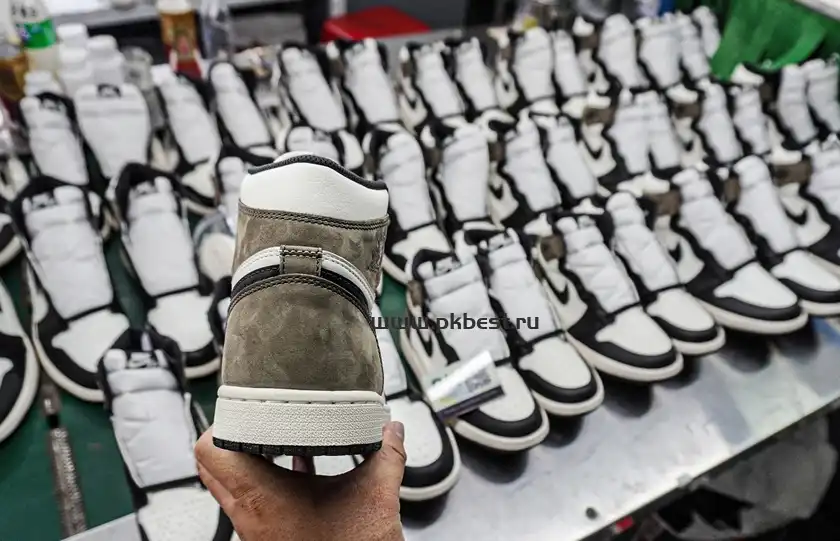 PK GOD  Air Jordan 1 Low Travis Scott Fujiwara RETAIL MATERIALS READY TO SHIP