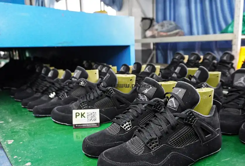 PK GOD Jordan 4 black cat RETAIL MATERIALS READY TO SHIP